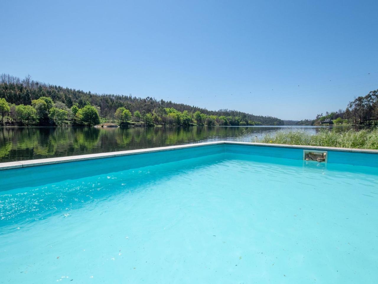 Traditional Mansion In Treixedo With Swimming Pool Eksteriør billede
